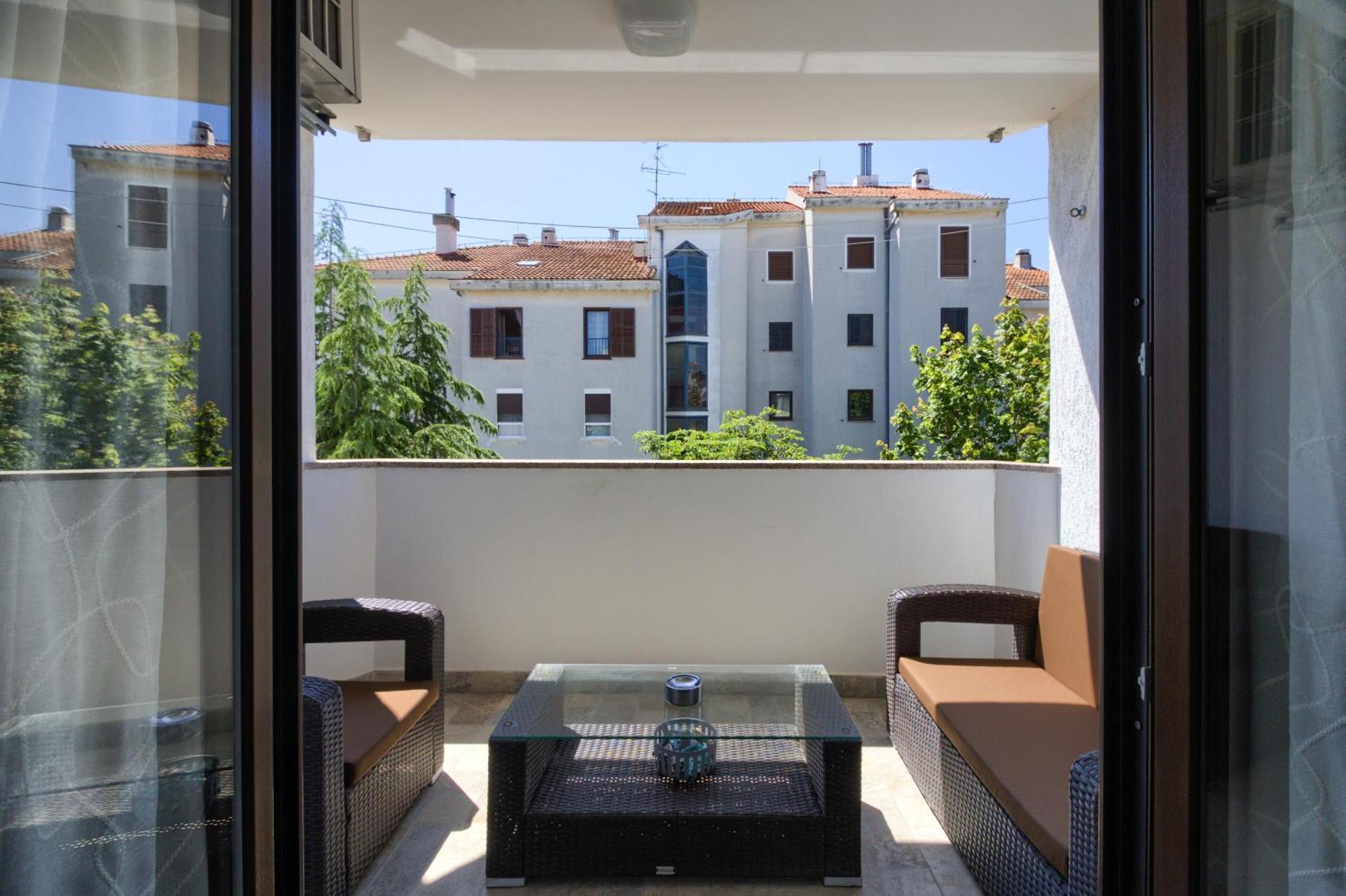 Apartment Lungomare Pula Ngoại thất bức ảnh